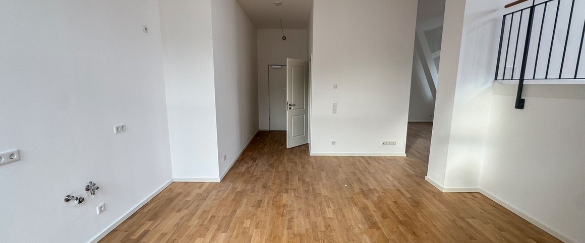 Erstbezug-Hochwertige drei Zimmerwohnung mit Dachterrasse im historischen Kloster Marienborn! - Photo 1