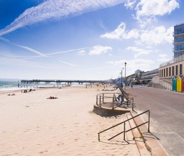 Honeycombe Beach, Bournemouth - Photo 2