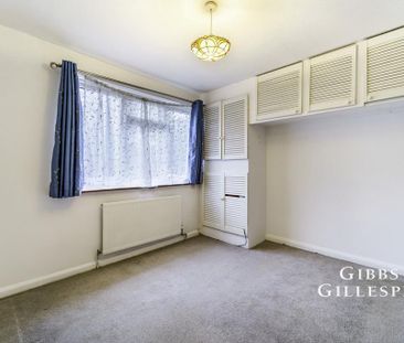 4 bedroom terraced house to rent - Photo 2