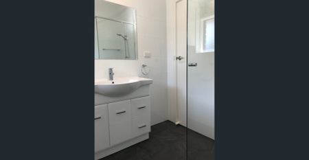 MOVE IN AND ENJOY! - Photo 5