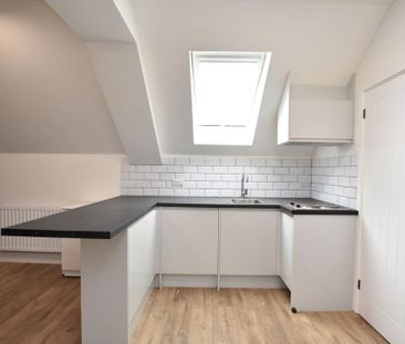 Studio to rent - Photo 3