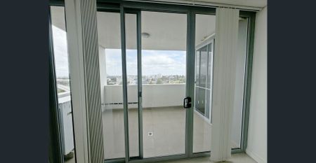 One Bedroom Apartment For Lease - Photo 2
