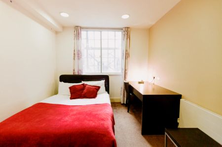 Platinum Studio - Photo 4