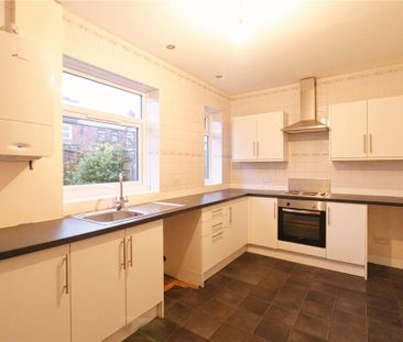 2 bedroom terraced house to rent - Photo 5