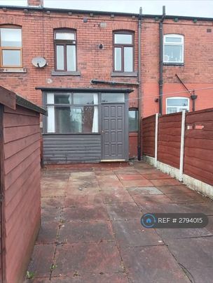2 bedroom terraced house to rent - Photo 1