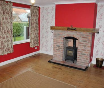 2 bedroom detached bungalow to rent - Photo 1