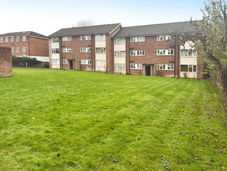 Langley Park Road, South Sutton, Surrey, SM2 5HA - Photo 4