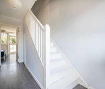 Room in a Shared Flat, Loughborough Street, SE11 - Photo 3