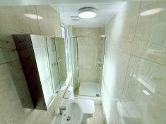 2 bed Apartment for Rent - Photo 2