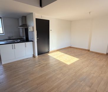 Location Appartement 2 pièces 55m² LA BASSEE 59480 - Photo 3