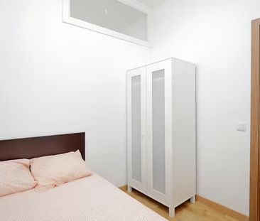 Carrer de Ferlandina, Barcelona, Catalonia 08001 - Photo 4