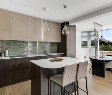 3 Bedroom Apartment To Let - Photo 2