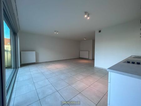 Appartement te huur - Photo 3