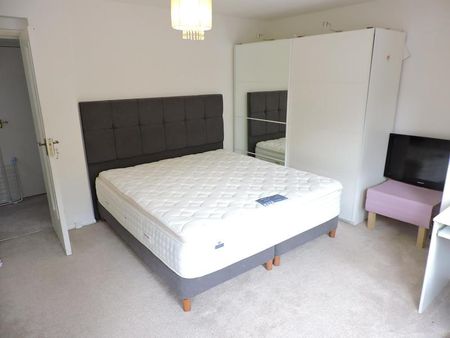 2 bedroom apartment to rent Windsor Lodge, 26-28 Third Avenue, Hove, BN3 - Photo 3