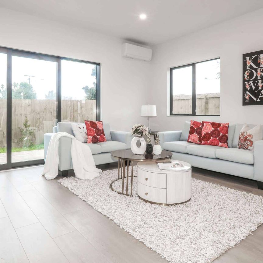 Modern Luxury - Unbeatable Location - Photo 1