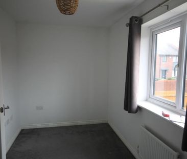 2 bedroom terraced house to rent - Photo 6
