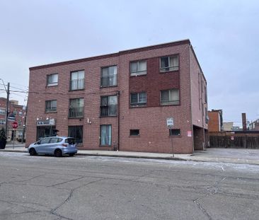 For Lease - 3069 Lakeshore Boulevard Unit# 301, Toronto, Ontario - Photo 3