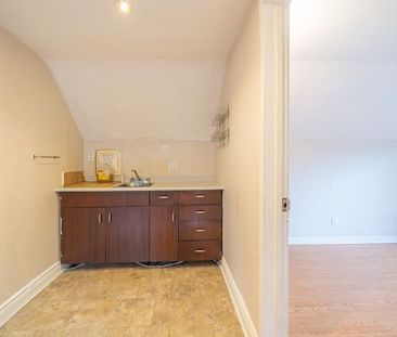 For Lease - 2982 Bayview Avenue, Toronto, Ontario - Photo 4