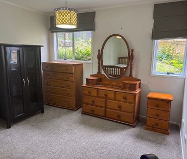 Charming 1BR 1 Living Room Home with Garden! - Photo 4