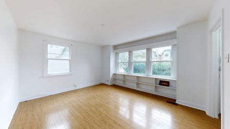 For Lease - 54 Wedgewood Drive, Toronto, Ontario - Photo 2