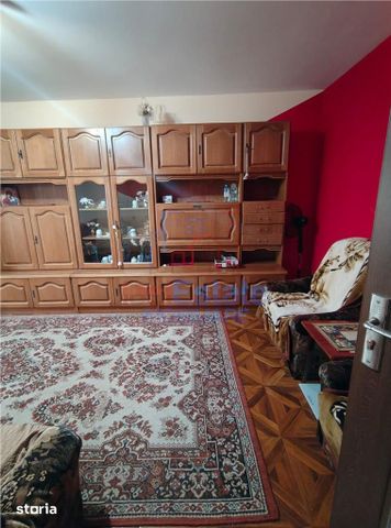 Camera de inchiriat in Apartament cu 3 camere decomandat cu 2 bai - Photo 3