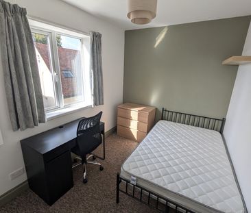 Room in a Shared House, Montgomery Street, BS3 - Photo 4