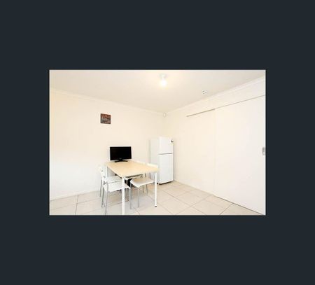 3/80 North Parade, Torrensville, SA 5031 - Photo 2