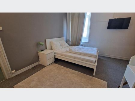 Appartement à Louer à LILLE 650 € - Photo 4