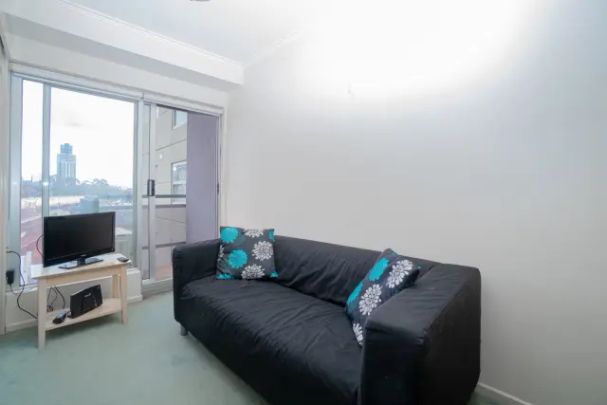 1Bedrooms, 1Bathrooms - Photo 1