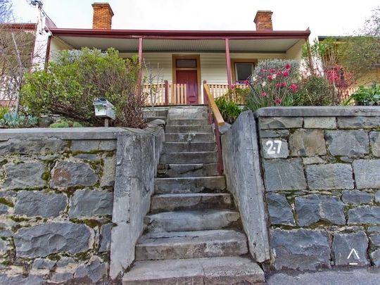 2 Bedroom Cottage - Close to the CBD - Photo 1