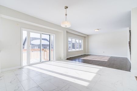 For Lease - 3045 Sandy Acres, Severn, Ontario - Photo 2