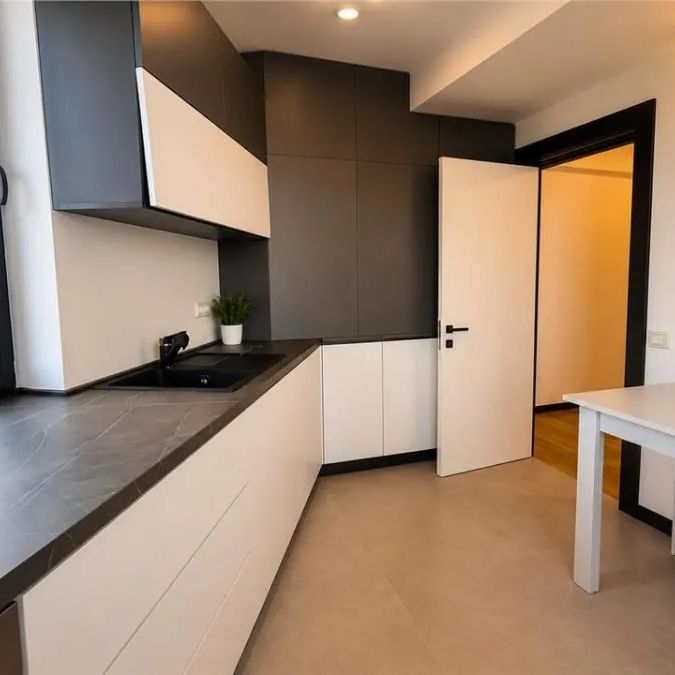 De Inchiriat:Colectie de apartamente Premium,2 camere,60mp utili,Grivitei,Brasov - Photo 1