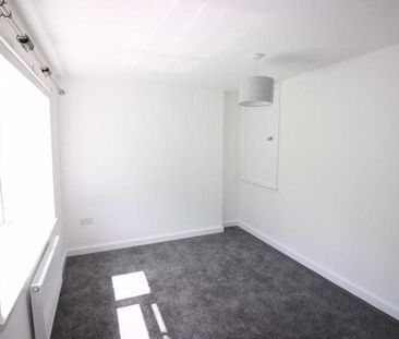 3 bedroom property to rent - Photo 4
