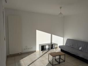 Location Appartement 1 pièce 32m² JACOB BELLECOMBETTE 73000 - Photo 1