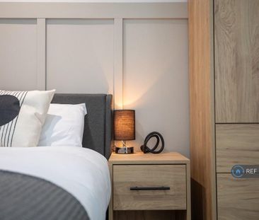 1 bedroom in a house share to rent - Photo 6