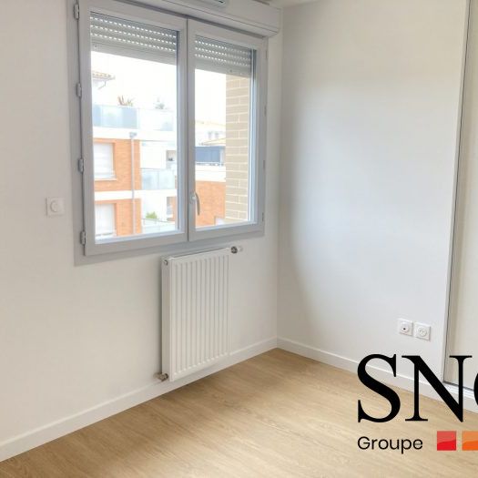 T3 AVEC BALCON ET PARKING - Photo 1