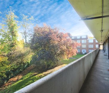 Streatham Close, London, SW16 2NQ - Photo 1