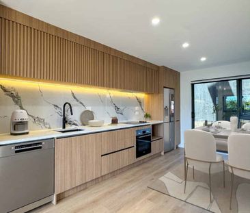 Brand new home! - Photo 3