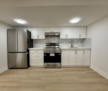 For Lease - 62 Phoenix Boulevard Unit# Bsmt, Barrie, Ontario - Photo 3