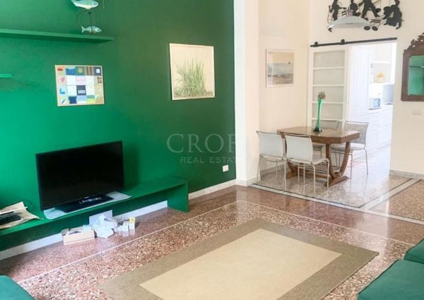 Flaminio: Fully furnished. Entrance, living room 2 bedroom, fully equipped kitchen, 2 bathroom. Bright, silent, near park, services and transport. A/C.Rif.2341
