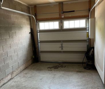 For Lease - 8 Lakelawn Road Unit# 62, Grimsby, Ontario - Photo 1