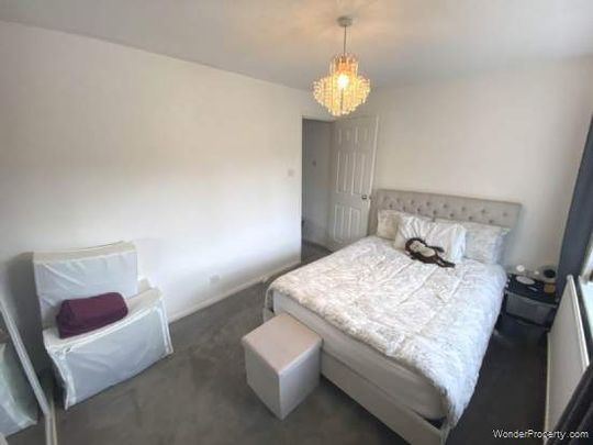 2 bedroom property to rent in Borehamwood - Photo 1