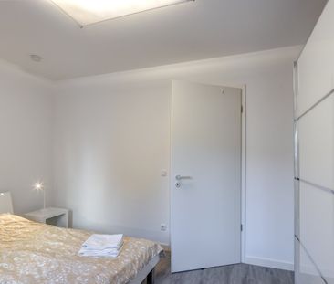 Central Schwabing: exclusive 3-room apartment - Photo 1