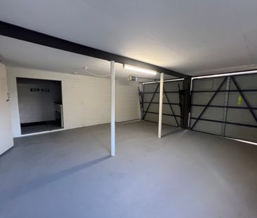 32 Pilliga Street, Southport QLD 4215 - House For Rent | Domain - Photo 4