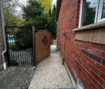 7327 Glamorgan Way ##bsmt - Photo 1