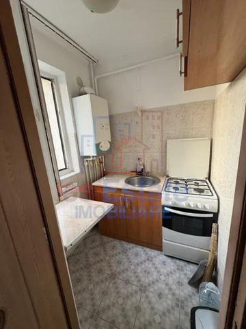 Garsoniera Alexandru cel Bun - Liceul Miron Costin - Photo 4