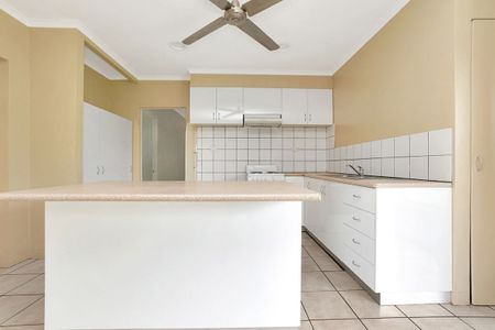 7 Lockwood Court, Moulden, NT 0830 - Photo 5