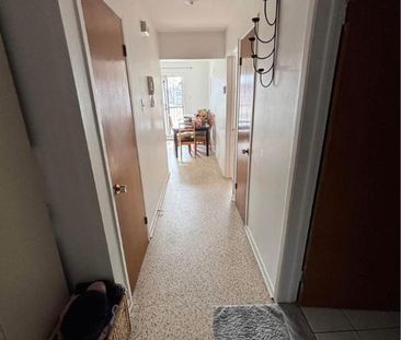 5 1/2 à louer, St Leonard, Metro Cadillac, $1875 - Photo 3