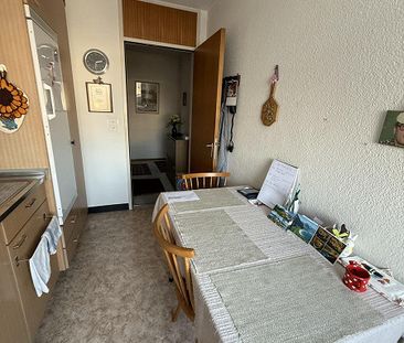 Grosszügige 4.5 Zimmerwohnung in Kloten - Photo 2