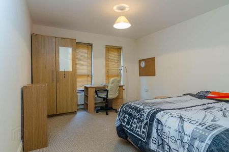 16 Myrtlefield Manor, Lisburn Road, Belfast, BT9 6NE - Photo 3